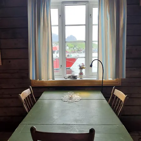 Apartment Reine Harbour