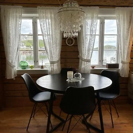 Reine Harbour Lejlighed Moskenes